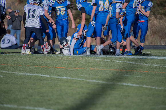 TJ_Football_2019_Seasons-44.jpg