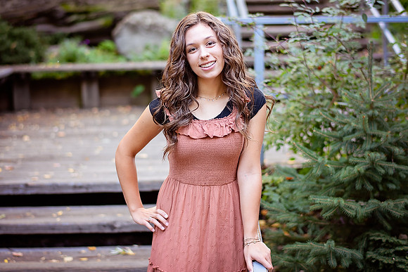 Riley_Senior_09.14.21-261-Edit.jpg