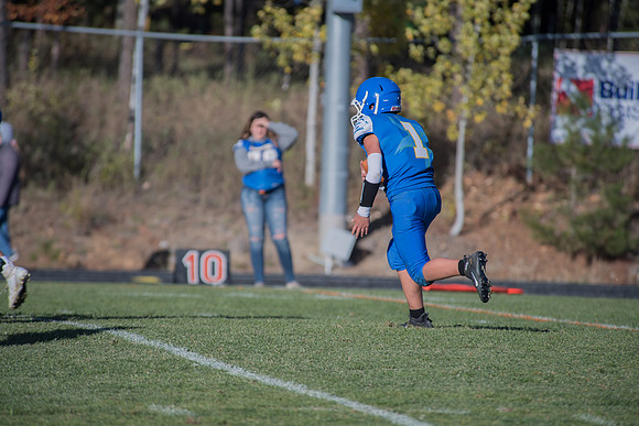 TJ_Football_2019_Seasons-109.jpg