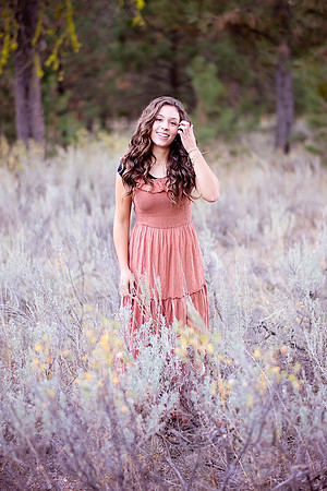Riley_Senior_09.14.21-401-Edit.jpg