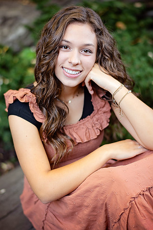Riley_Senior_09.14.21-212-Edit.jpg