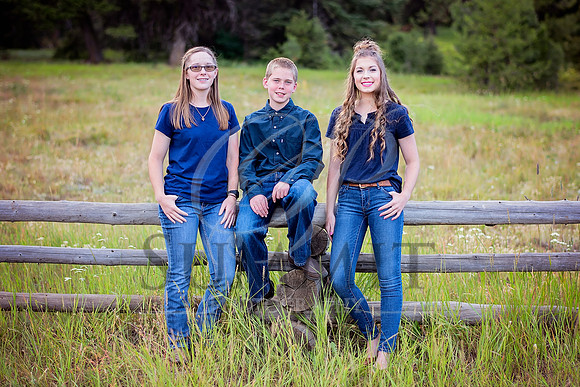 HerbstFamily_07.25.19-3.jpg