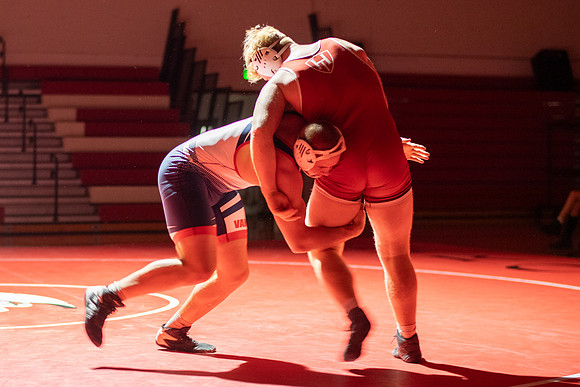 MDHS Wrestling vs Homedale 1.19.24-3.jpg