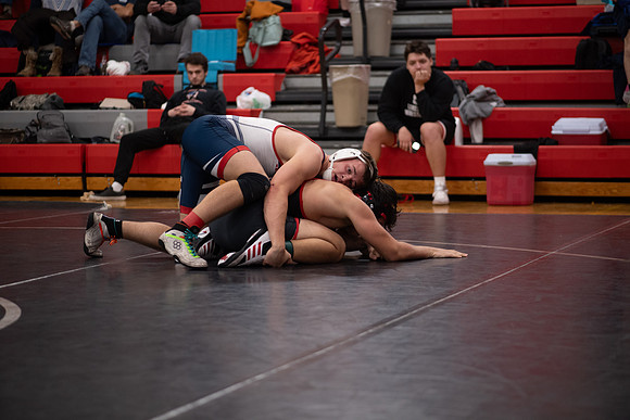 MDHS Wrestling @ Clearwater 1.26-27.24-25.jpg