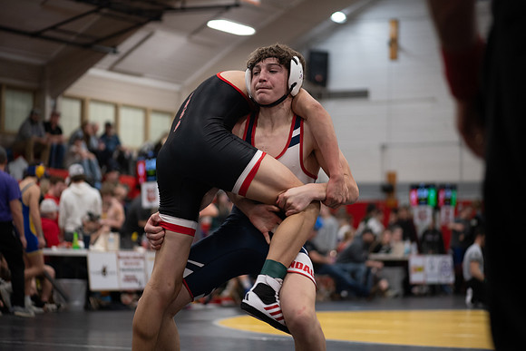 MDHS Wrestling @ Clearwater 1.26-27.24-6.jpg