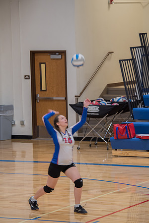 Riley_vball_2019_Seasons-18.jpg