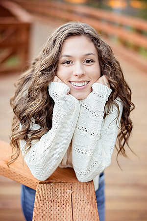 Riley_Senior_09.14.21-859-Edit.jpg