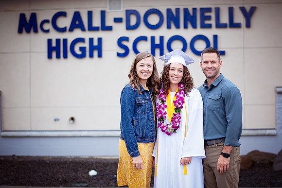 Riley_Graduation_06.04.22-16.jpg