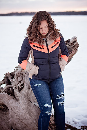 Riley_Senior_04.05.22-94-Edit.jpg