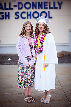 Riley_Graduation_06.04.22-18.jpg